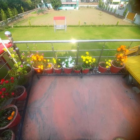 Nandini Homestay Дехрадун Экстерьер фото