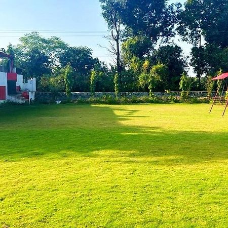 Nandini Homestay Дехрадун Экстерьер фото